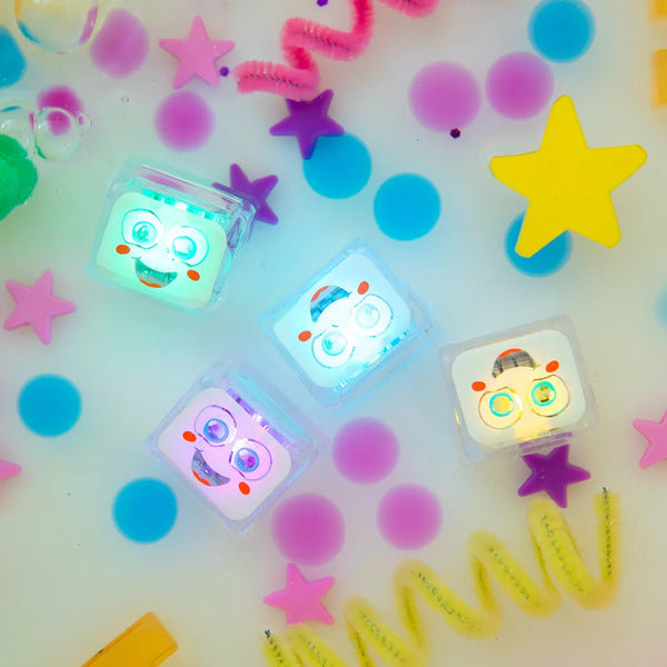 Ensemble de 4 Cubes Lumineux pour le bain - Party Pal - Glo Pals
