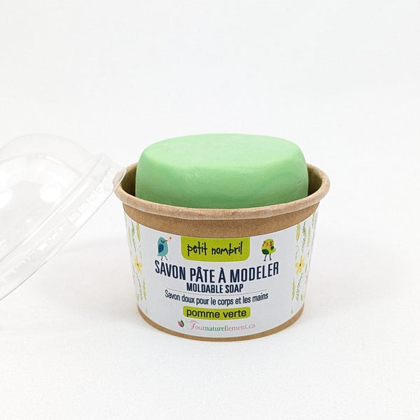 savon pâte à modeler doux pour le corps et les mains à la pomme verte dans son emballage compostable